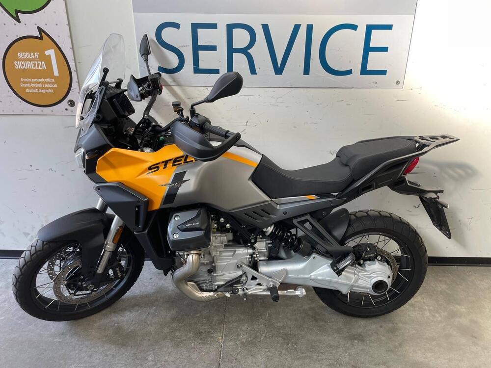 Moto Guzzi Stelvio (2024 - 26) (2)