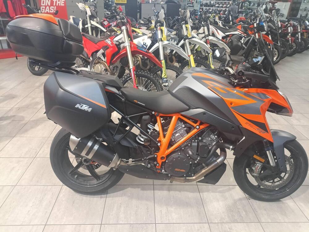 KTM 1290 Super Duke GT (2022 - 25) (5)
