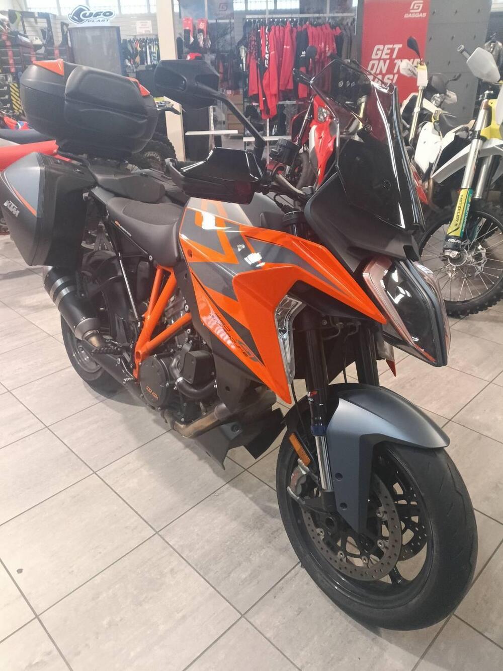 KTM 1290 Super Duke GT (2022 - 25) (6)