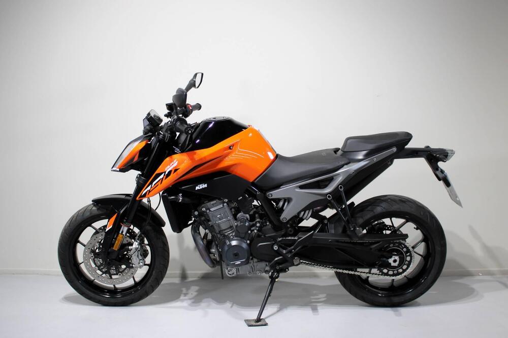 KTM 790 Duke L (2023 - 24) (4)