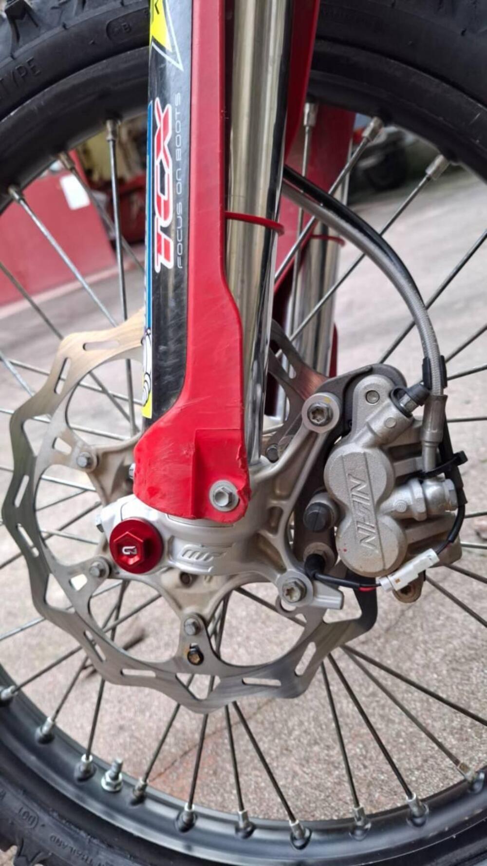 GASGAS EC 300 (2022) (5)