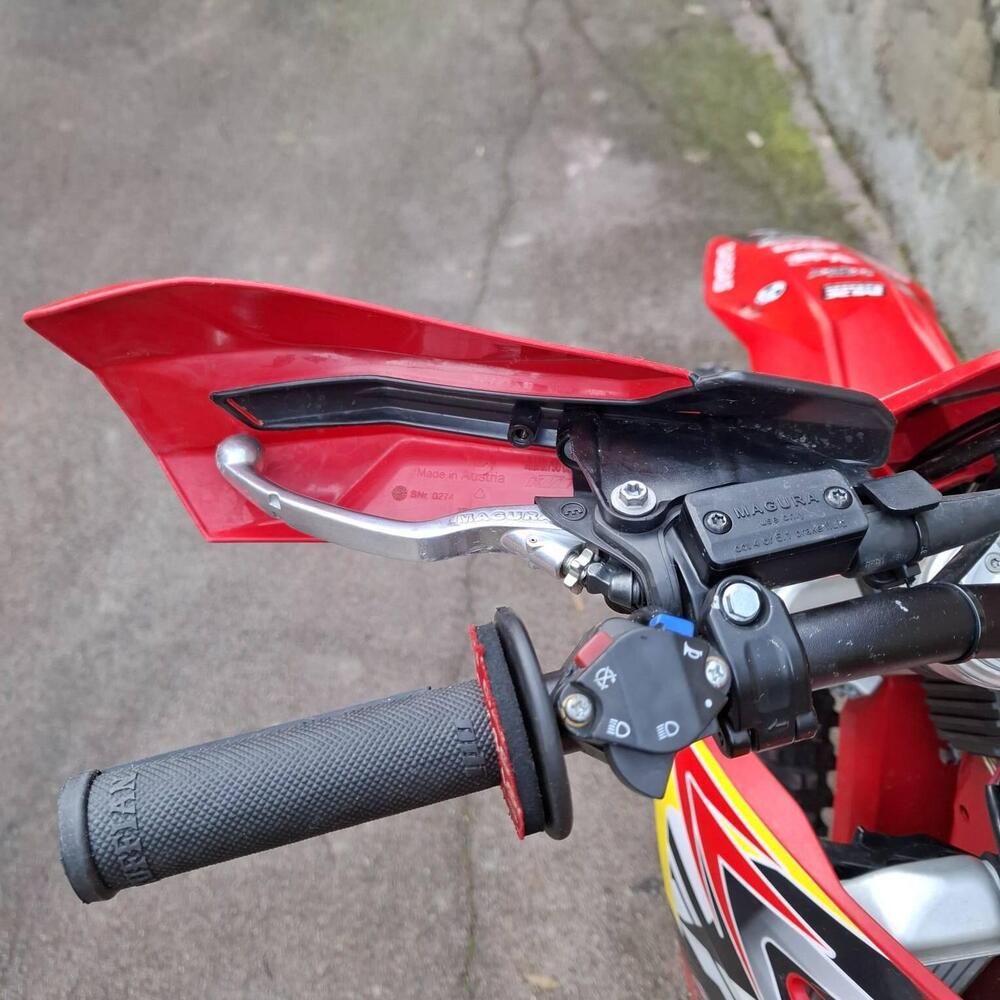 GASGAS EC 300 (2022) (6)