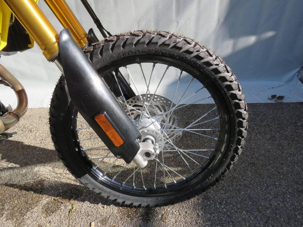 Suzuki DR-Z4S (2025 - 26) (9)