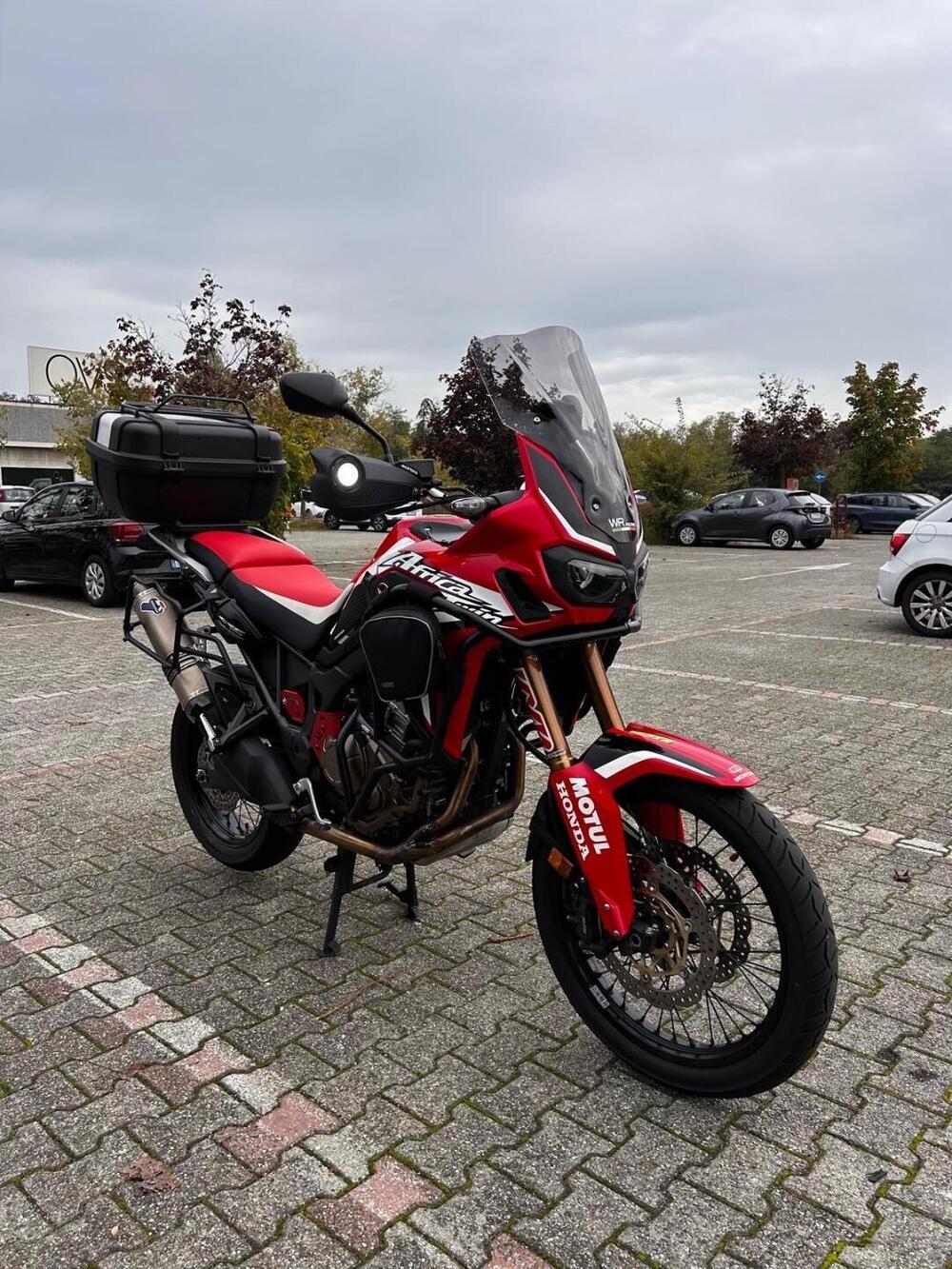 Honda Africa Twin CRF 1000L DCT (2018 - 19) (2)