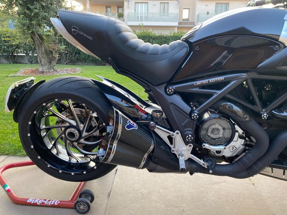 Ducati Diavel 1200 (2010 - 13) (12)