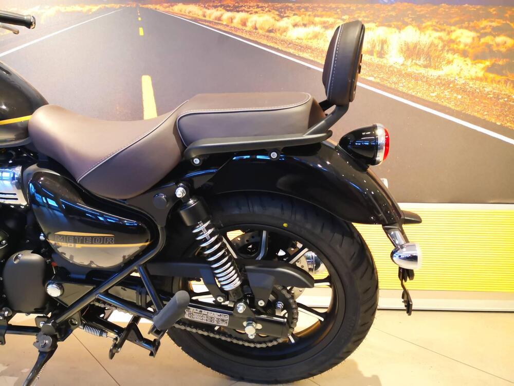 Royal Enfield Meteor 350 (2021 - 26) (9)