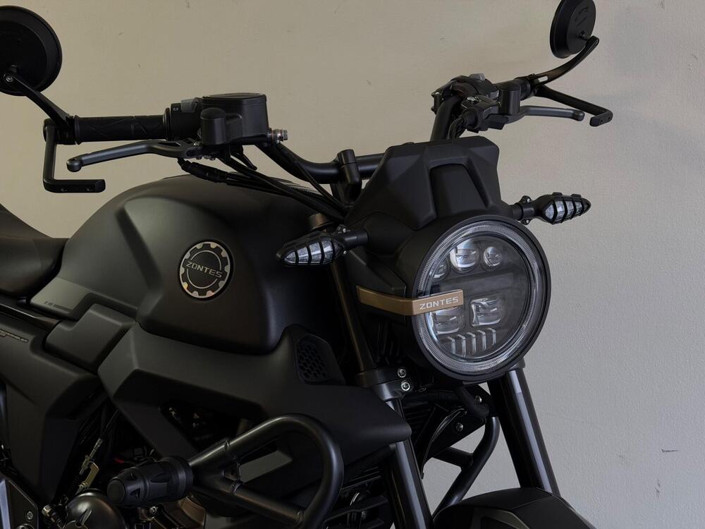 Zontes ZT125-G1 (2020 - 26) (9)