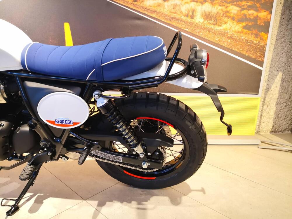 Royal Enfield Bear 650 (2025 - 26) (9)