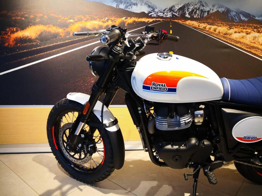 Royal Enfield Bear 650 (2025 - 26) (10)
