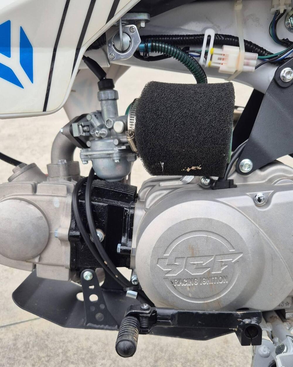 YCF Lite 88S (2022 - 23) (2)