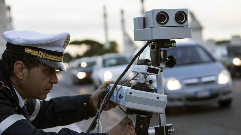 Autovelox, la guerra dei numeri: su undicimila in strada, solo mille omologati