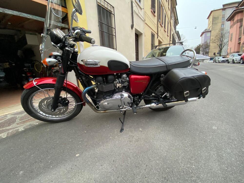 Triumph Bonneville T100 (2008 - 16) (3)