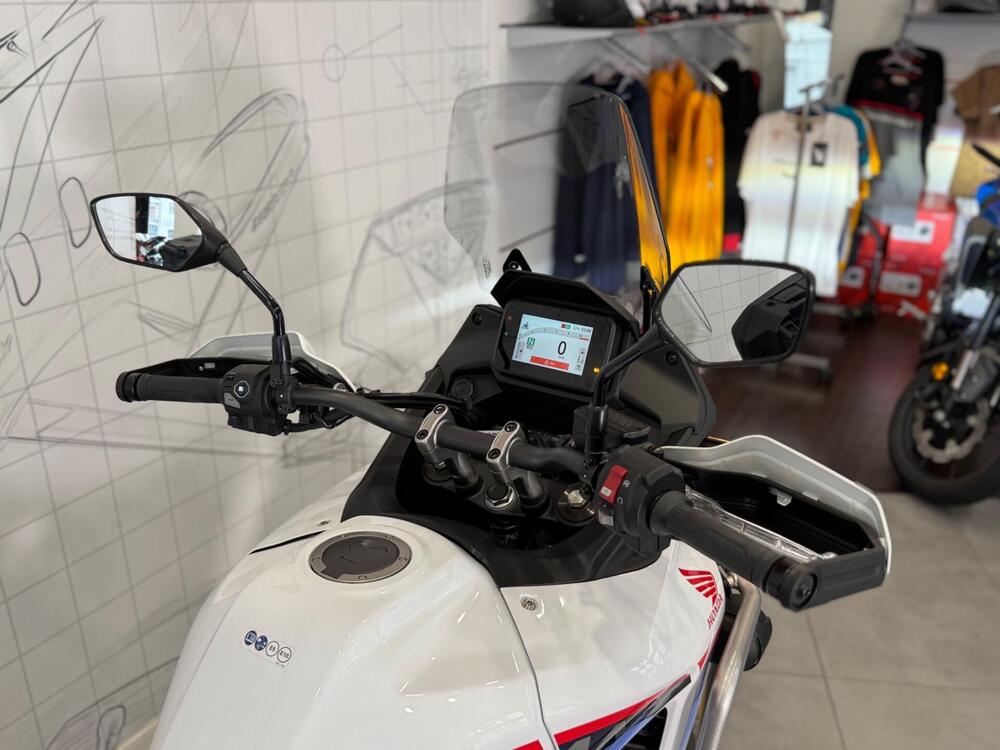 Honda Transalp XL750 (2025) (8)