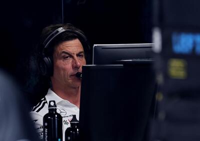 “Il motore Mercedes è legale. Perdono tempo con riunioni e lettere segrete, datevi una mossa”: volano stracci tra Wolff e gli altri motoristi F1