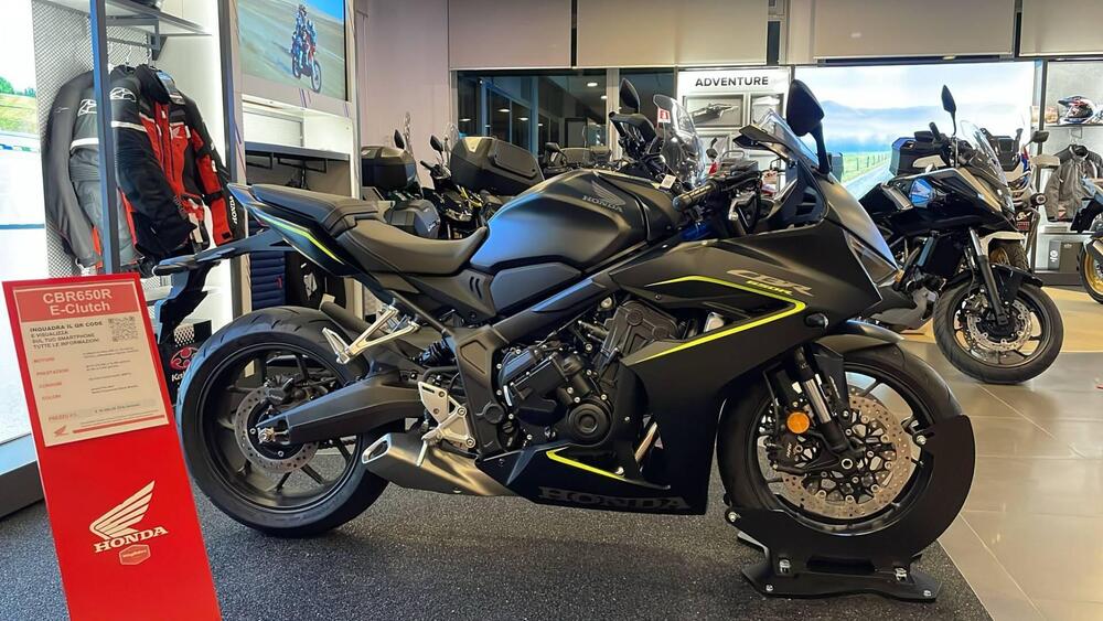 Honda CBR 650 R E-Clutch (2024 - 26)