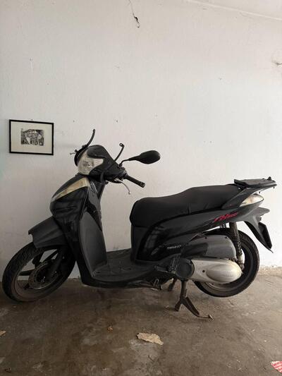 Honda SH 300 i (2006 - 10) usata