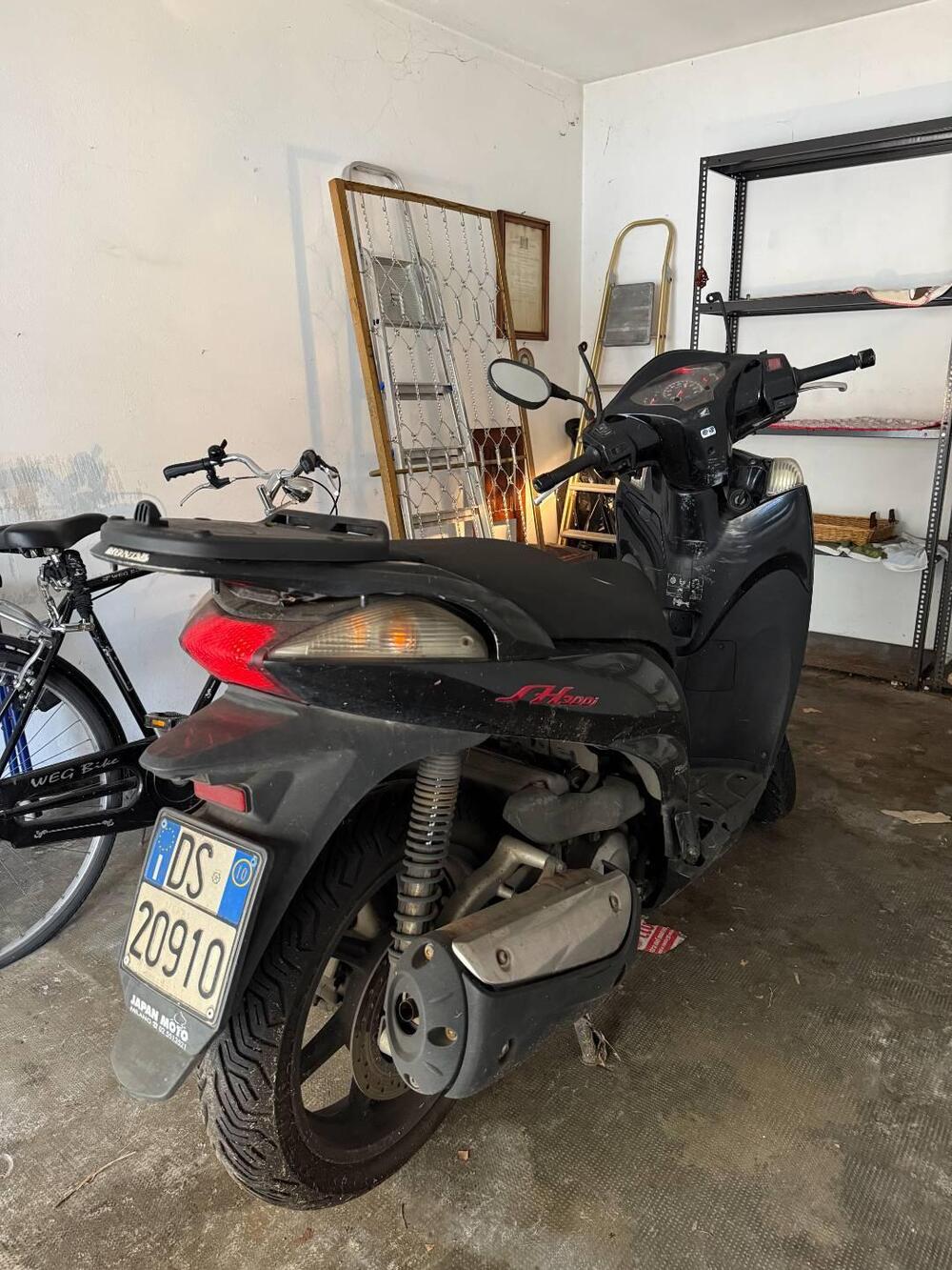 Honda SH 300 i (2006 - 10) (5)