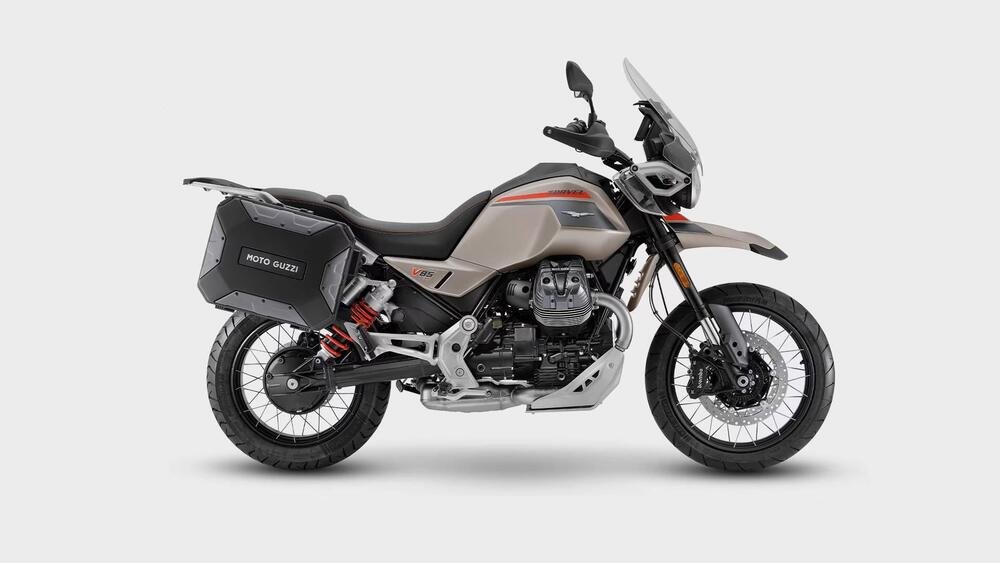 Moto Guzzi V85 TT Travel (2024 - 26)