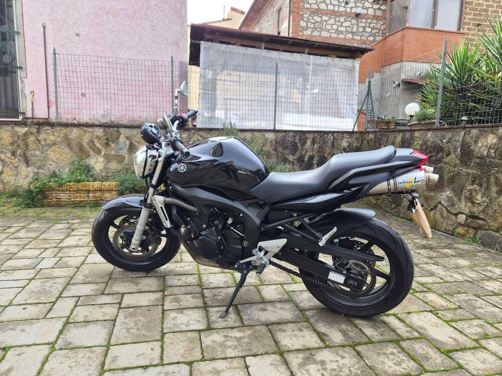 Yamaha FZ6 (2004 - 07) (2)