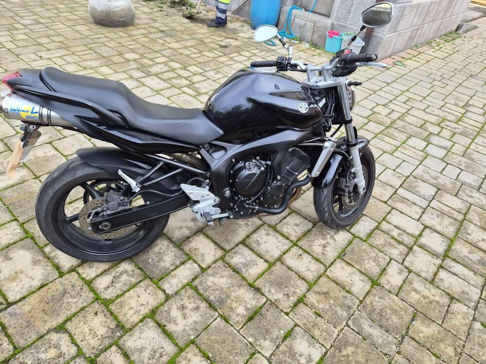 Yamaha FZ6 (2004 - 07) (4)