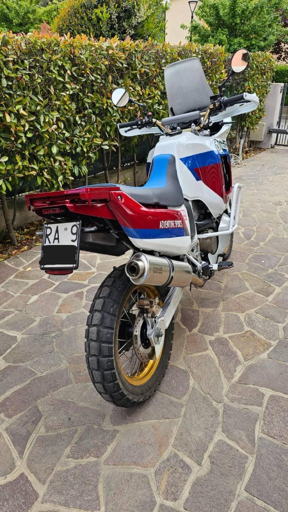Honda AFRICA TWIN RD04 XRV 750 (3)