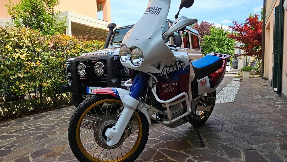 Honda AFRICA TWIN RD04 XRV 750 (7)