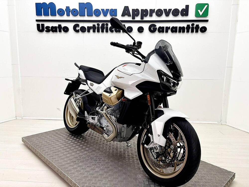 Moto Guzzi V100 Mandello (2022 - 24) (3)