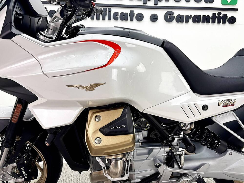 Moto Guzzi V100 Mandello (2022 - 24) (16)