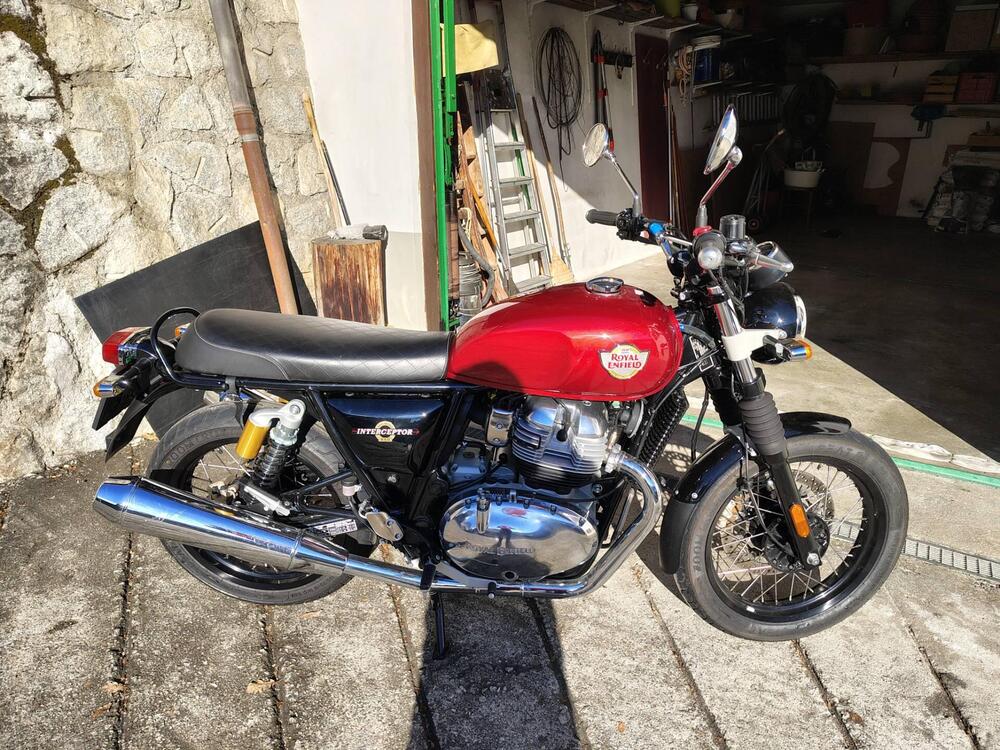 Royal Enfield Interceptor 650 (2021 - 26) (2)