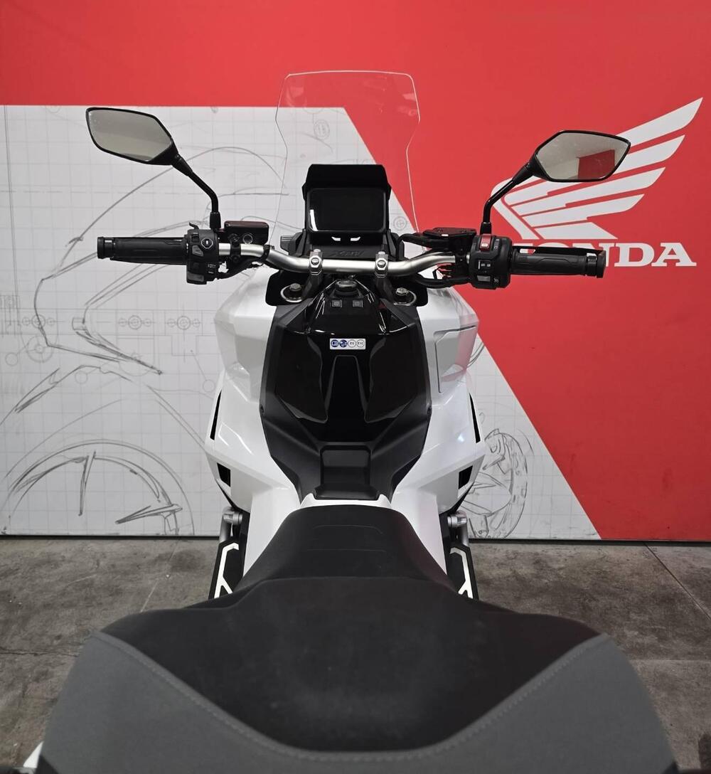 Honda X-ADV 750 (2025 - 26) (5)