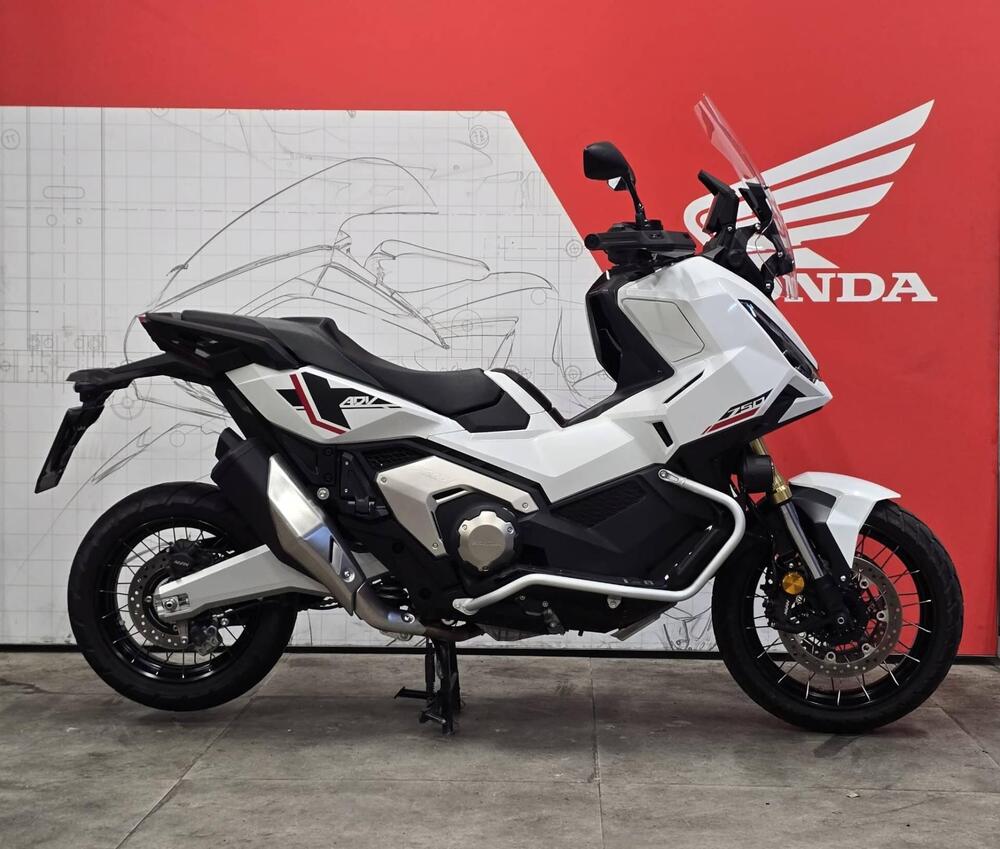 Honda X-ADV 750 (2025 - 26) (3)