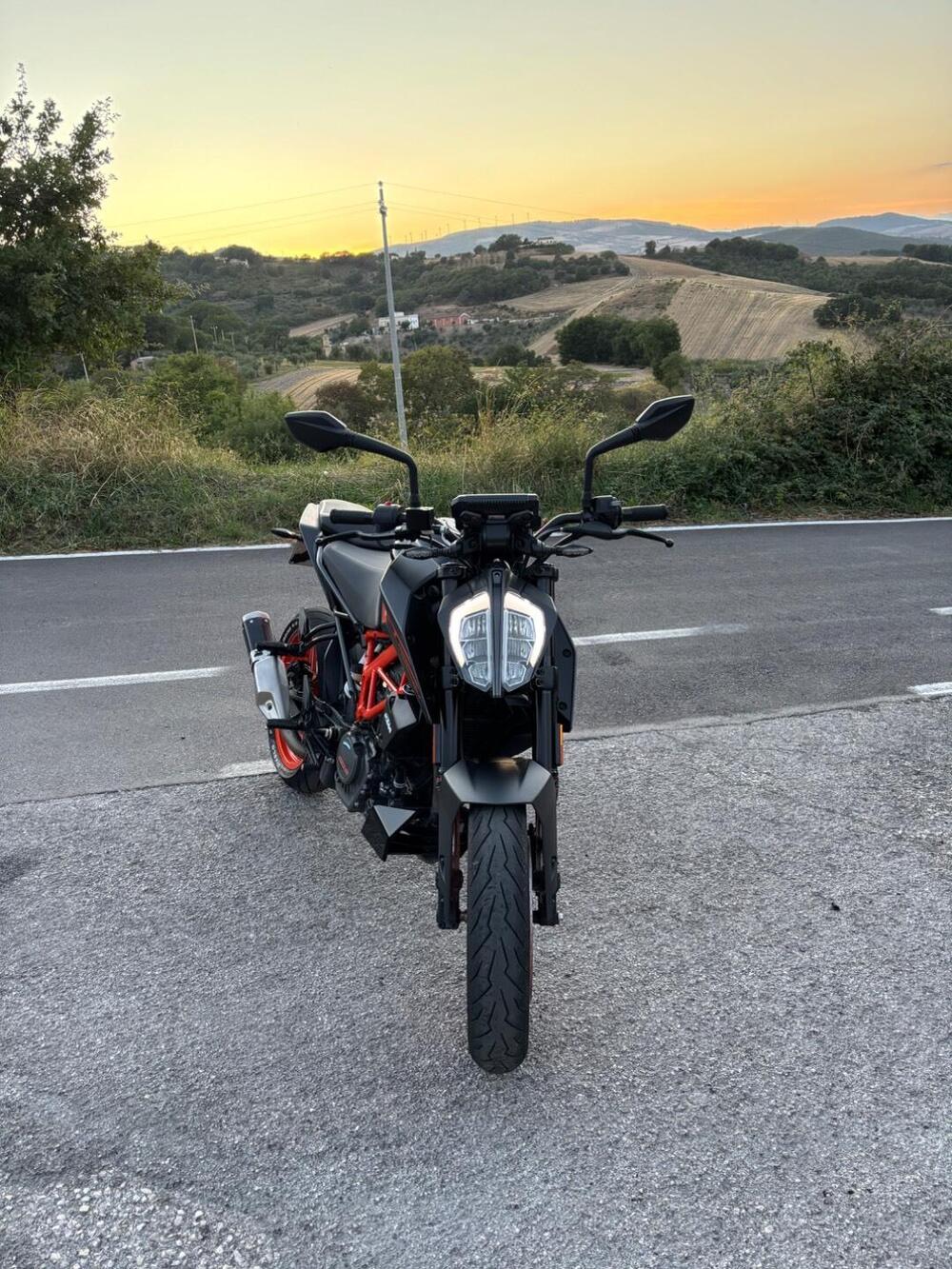 KTM 125 Duke (2021 - 23) (2)