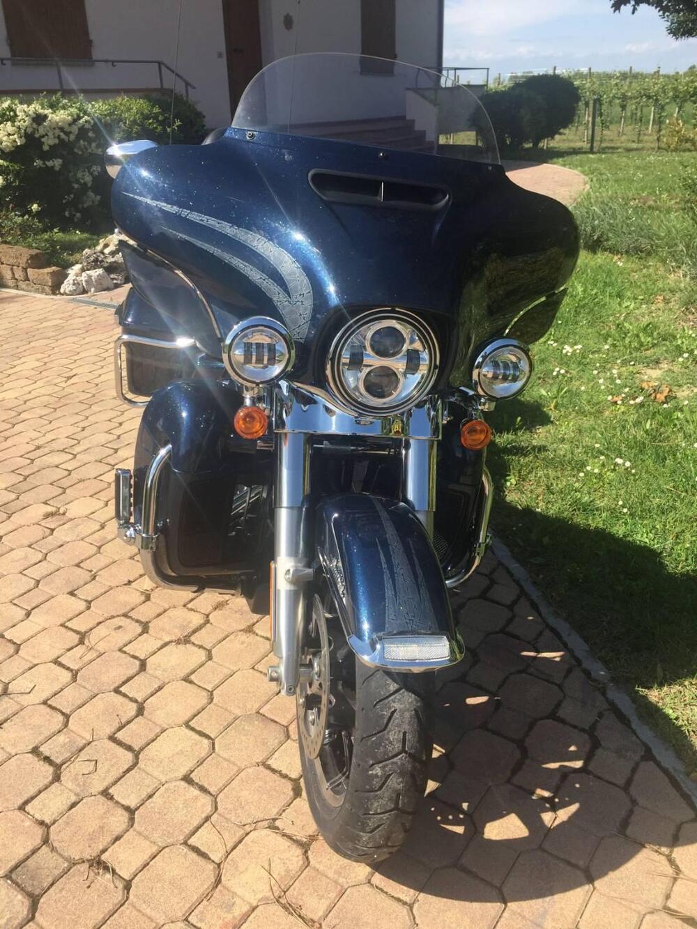 Harley-Davidson 1690 Electra Glide Ultra Limited Low (2014 - 16) - FLHTKL (5)