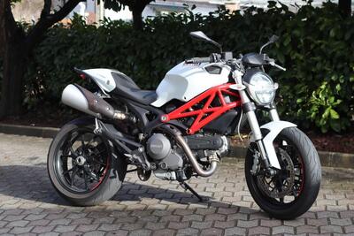 Ducati Monster 796 (2010 - 13) usata