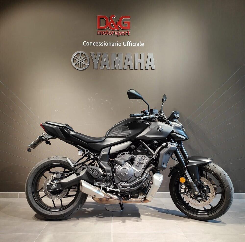 Yamaha MT-07 Y-AMT (2025 - 26)