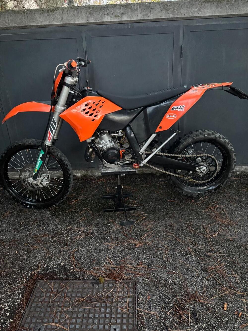 KTM 125 EXC (2009) (3)