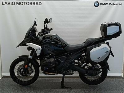 Bmw R 1300 GS Triple Black (2023 - 26) usata