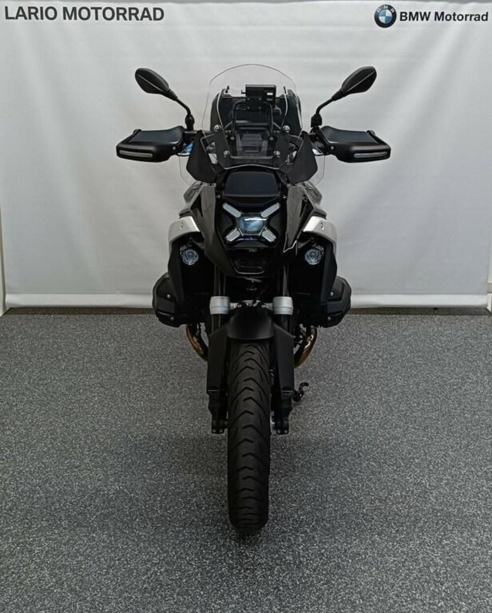Bmw R 1300 GS Triple Black (2023 - 26) (4)