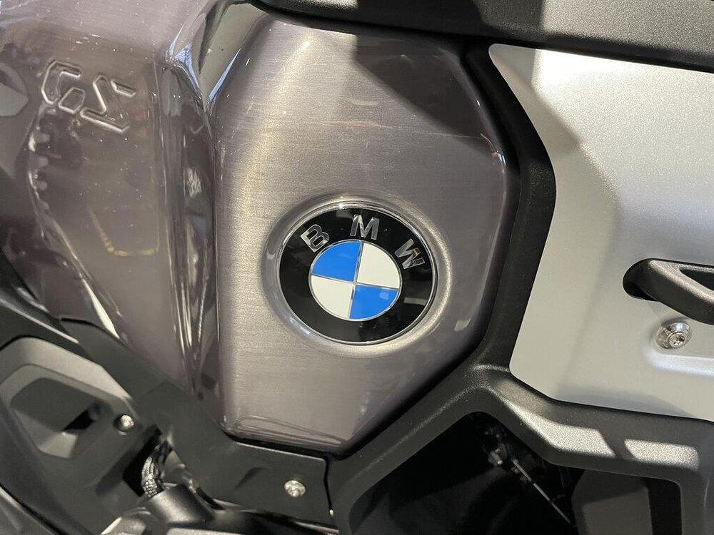 Bmw R 1300 GS Adventure Triple Black (2025 - 26) (10)