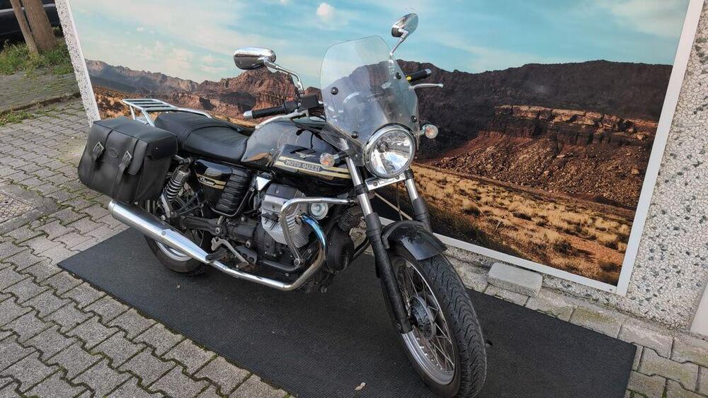 Moto Guzzi V7 Classic (2008 - 12) (2)