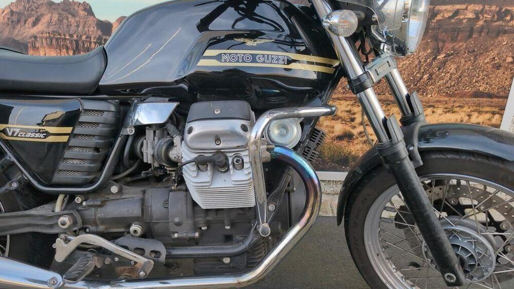 Moto Guzzi V7 Classic (2008 - 12) (5)