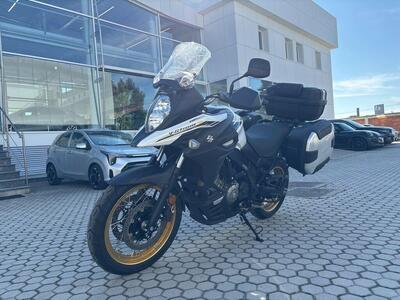 Suzuki V-Strom 650XT (2021 - 25) usata