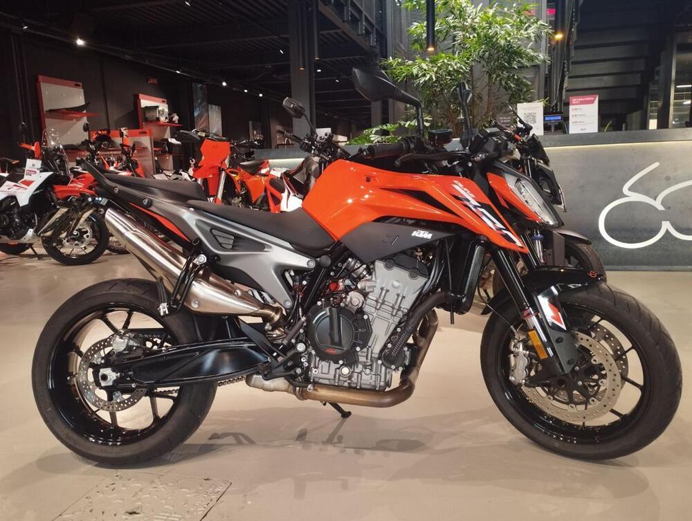 KTM 790 Duke L (2023 - 24)