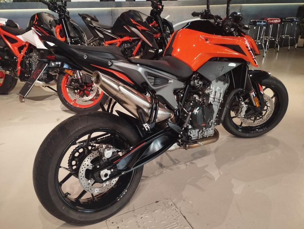 KTM 790 Duke L (2023 - 24) (4)