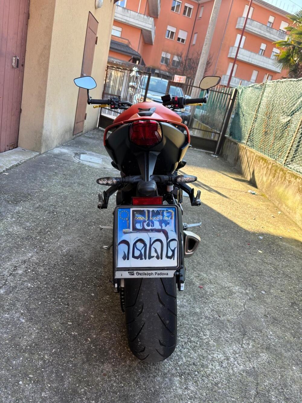 Triumph Street Triple 765 R (2023 - 26) (3)