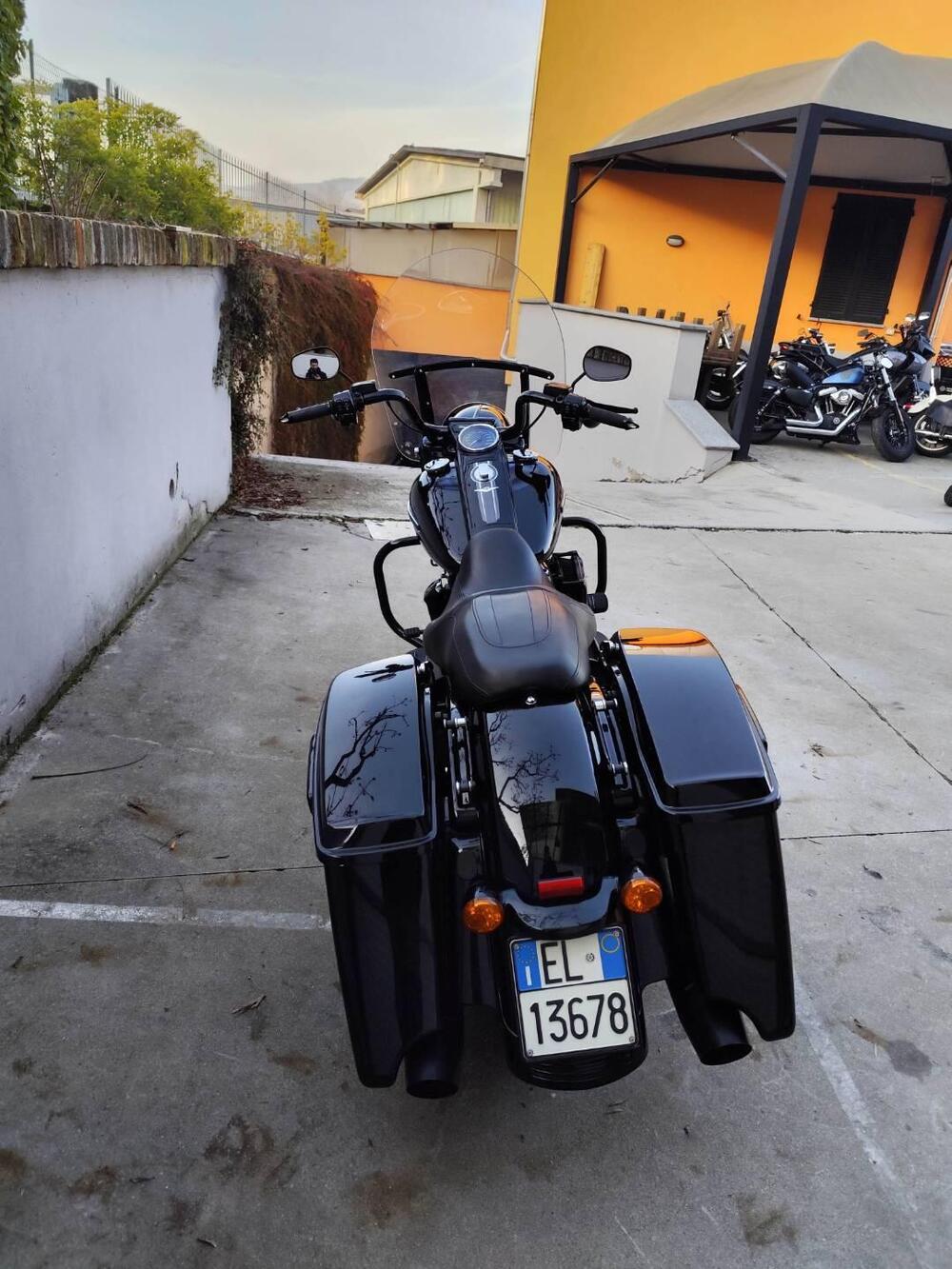 Harley-Davidson 107 Road King Special (2017 - 18) - FLHRXS (4)