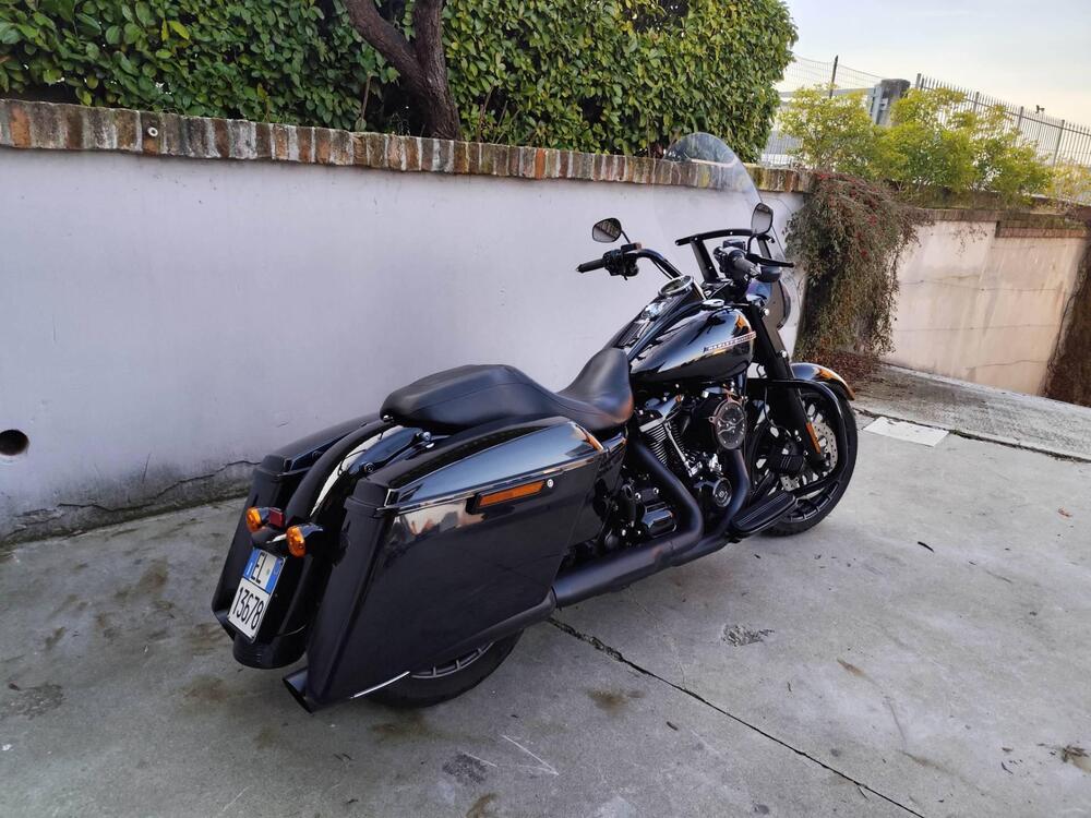 Harley-Davidson 107 Road King Special (2017 - 18) - FLHRXS (6)