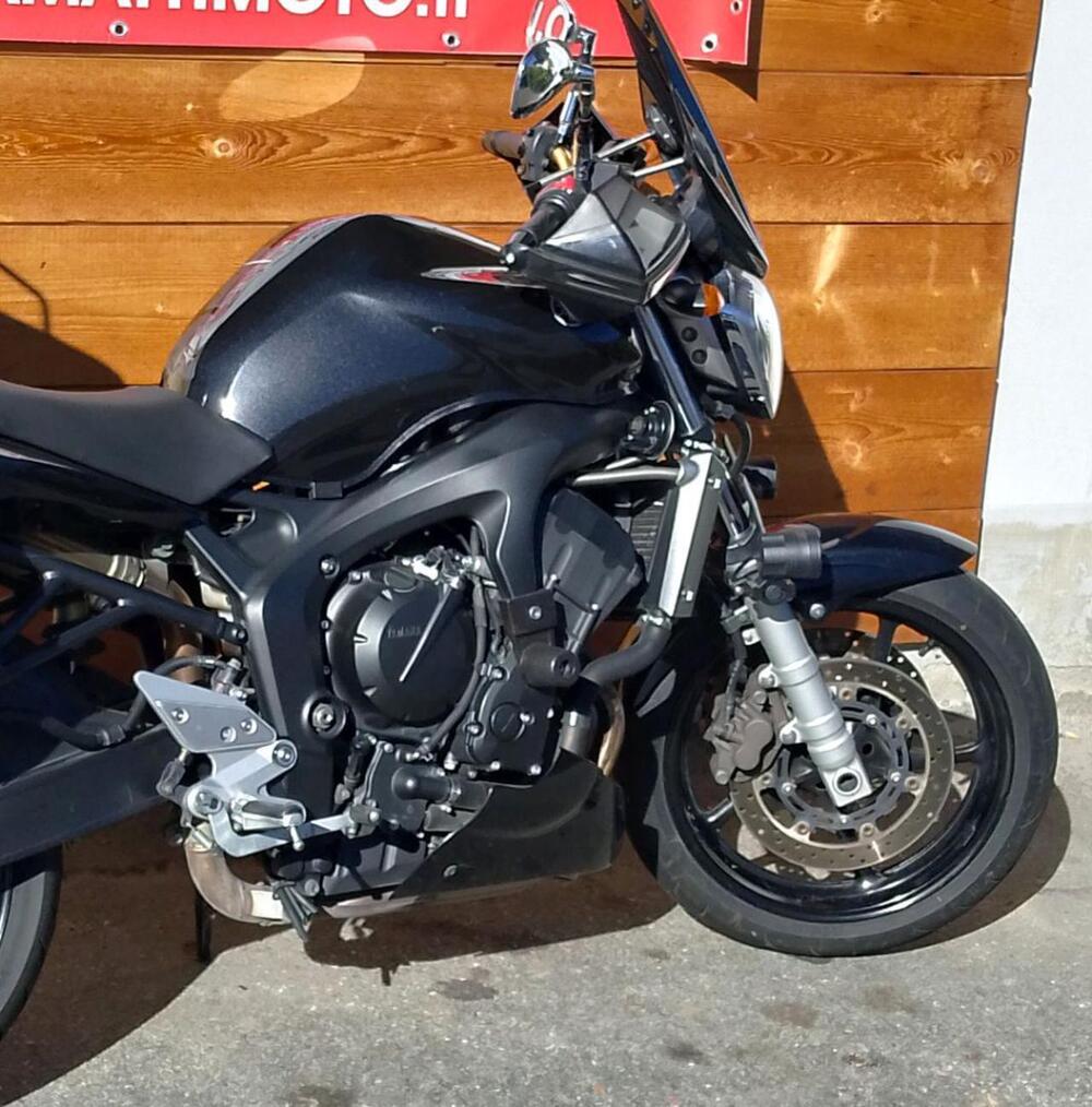 Yamaha FZ6 (2004 - 07) (4)