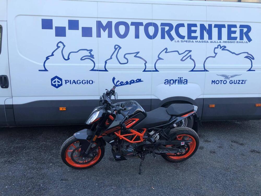 KTM 125 Duke (2024 - 25) (2)