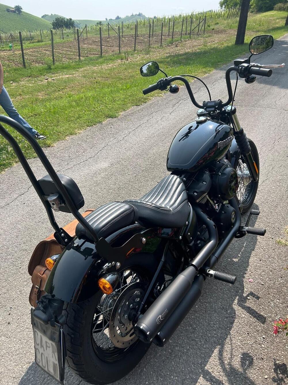 Harley-Davidson 107 Street Bob (2018 - 20) - FXBB (5)